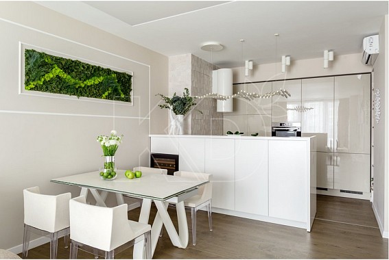 Белая  кухня в интерьере